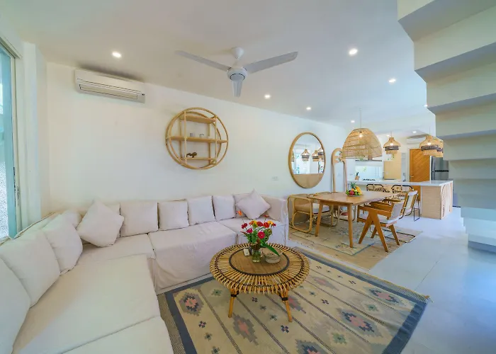 Villa Nestor - New Contemporary 3bd Next To The Canggu (Bali)