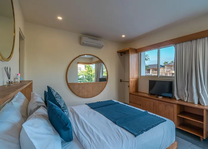 Nestor - New Contemporary 3bd Next To The
