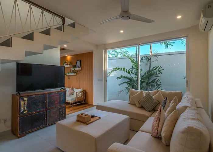 Nestor - New Contemporary 3bd Next To The