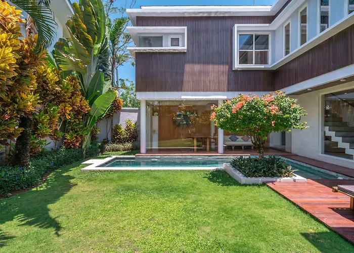Nestor - New Contemporary 3bd Next To The * Canggu (Bali)